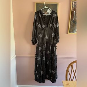 NASTY GAL STAR MAXI DRESS / BRAND NEW WITHOUT TAGS / NEVER WORN / size medium